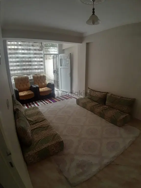 Akev Gayrimenkul'den Haliliye/ahmet Yesevi Mah. 2+1 Bahçeli Giriş Kat Satıık Daire 1