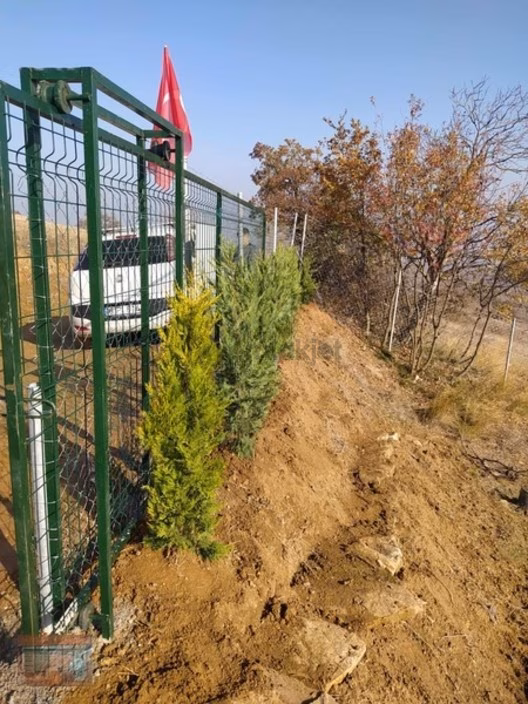 Aktaş 'tan İnegöl Karagölet Te Resmi Yola Cepe Tarla 1