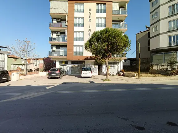 İlbadı Mahallesinde Cadde Üzerinde 2 Katlı Toplam 210 M2 Satılık İş Yeri 5.250.000 Tl !!! 1