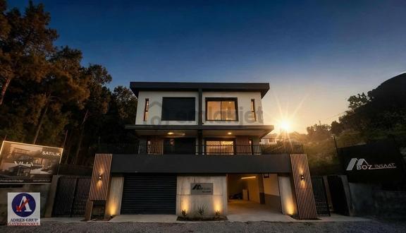 İzmir Urla Ted Koleji Yakını Sıfır Deniz Manzaralı Villa 1