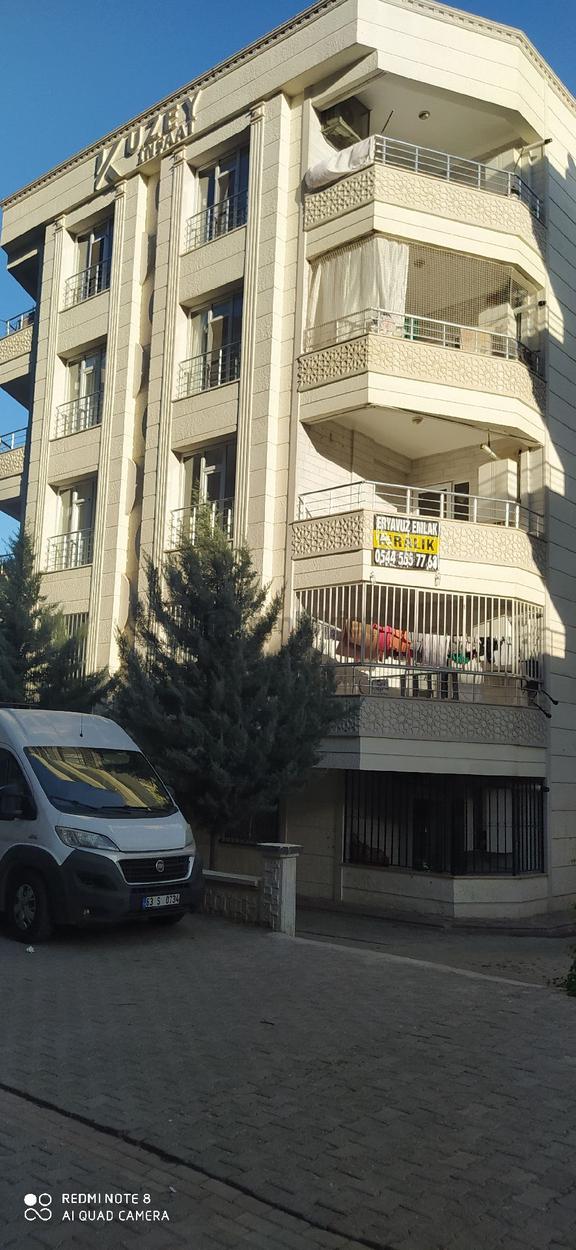 Eryavuz Dan Haliliye Sırrın Mah.il Jandarma Karşısında,2+1 Odalı,arakat,temiz,yeni Bina,yalıtımlı... 1