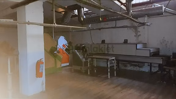 Gaziosmanpaşa Da Bereç Sanayi Bölgesınde Merkezi 650 M2 İşyeri 2
