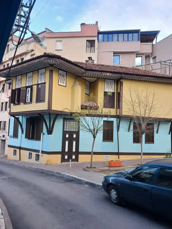 Bursa Merkezde Çok Özel Satılık Tarihi Daire 2