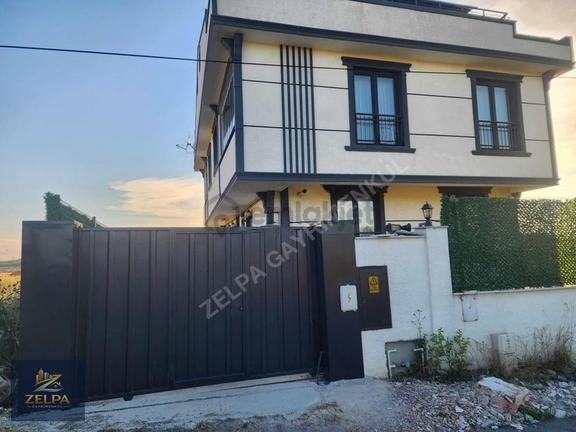 Arnavutköy Hadımköy De Havalimanına 15 Dakika 5+2 İkiz Villa 1