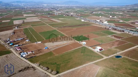 Harbert Gayrimenkul Gözebaşı (kinederiç)'de Yola 3 Cepheli Tarla 1