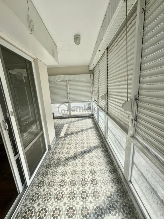 2+1 Masrafsız Merkezi Konumda Marmara 7 Sitesi Denize 100 M Fırsat Daire 2