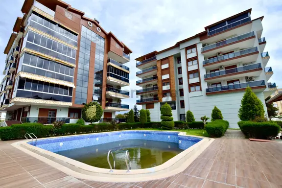 Gazipaşa Merkezde İstiklal Mah. Cılızlar Sitesinde 2+1 Daire 1