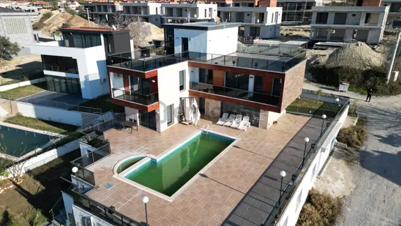 Full Manzara-acık/kapalı Havuz-sauna-bahçe-kapalı Garaj-asansor-1100 M2-7+2-tamamı Müstakıl 1