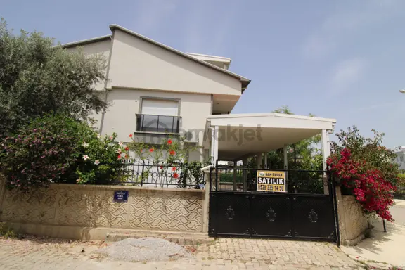 Aydın Didim Altınkum Mahallesi 3+1 Açık Mutfak Bahçeli Villa Köşe Başı Otoparklı 1