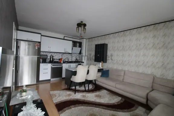 Aslan'dan Tece'de Merkezi Konum'da Havuzlu Full Eşyalı 2+1 2