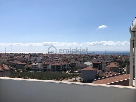 Şarköy De Işık Emlaktan Camikebir Mah De 6+1 150 M2 Mustakil Villa 1