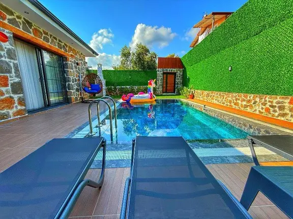Fethiye'de Kiralık 2+1 Havuzlu Jakuzili Villa 2