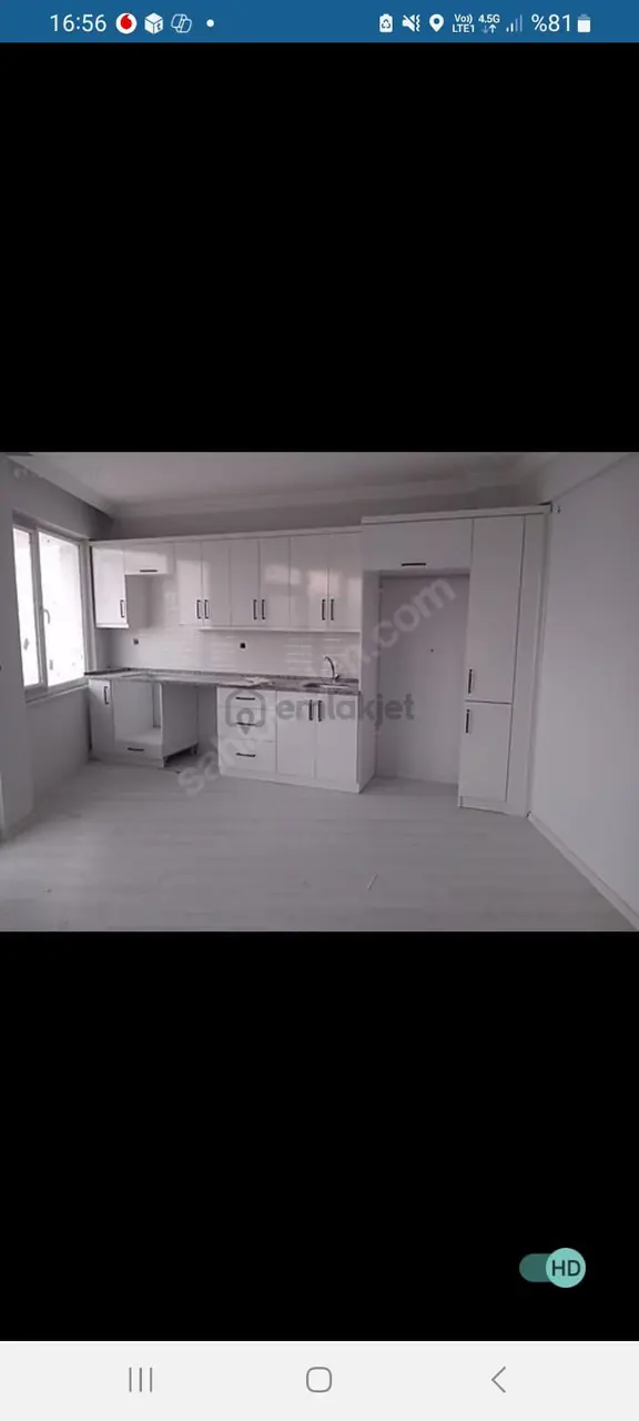 Tireboluda Kale Ve Deniz Manzarali Daire 1