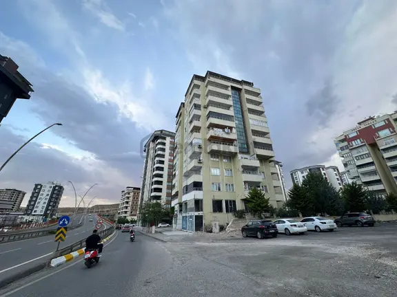 Akev Gayrimenkul'den Kköprü Go Petrol Arkası Ultra Geniş Dubleks 1