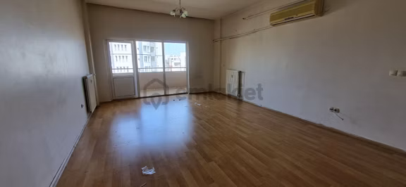 Bursa Merkezde Kiralık 3+1 Daire 1