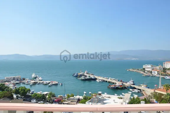 Aciil Milas Güllükte Komple Müstakil Bahçe İçerisinde 6 Adet Daireli K0mple Satılık Yazlık(bina) 1