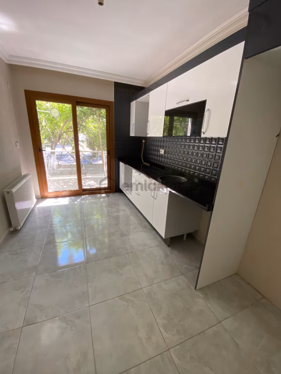 Zeytinalanı’nda Kiralık 2+1 Doğalgazlı Kusursuz Daire… 1