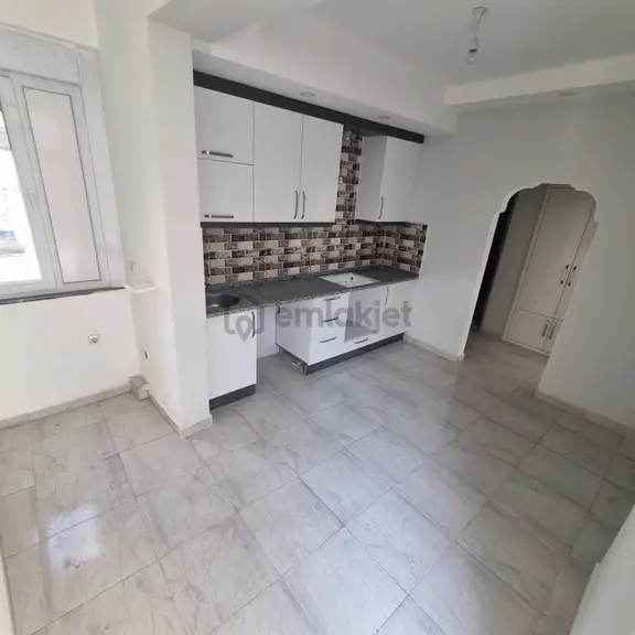 Etilerde Cadde Yakını Sıfır 2+1 2
