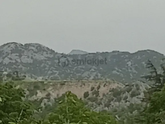 Burdur Ağlasun Da Satlık Tarla