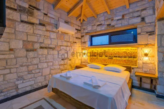 Fethiye Yakacık'da Kiralık 3+1 Havuzlu 1