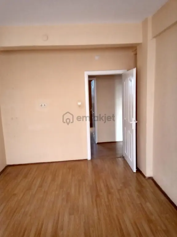 Çamlıcada Kiralık 2+0 Daire 2