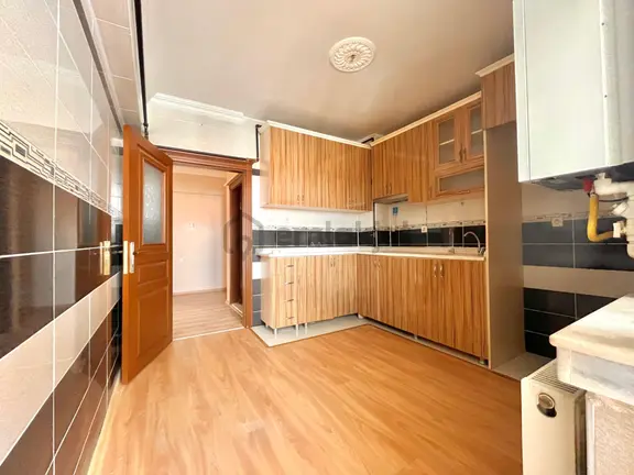 Ankara Kazançtan Full Yapılı Site İçerinde Salon Bağımsız Kilerli 3+1 Kiralık Daire 2