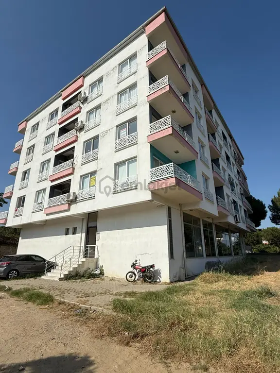Lider'den İsabeyli Mah. Bulvar Üzeri Full Eşyalı 1+1 Temiz Daire 1