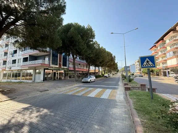 Lider'den İsabeyli Mah. Bulvar Üzeri Full Eşyalı 1+1 Temiz Daire 2