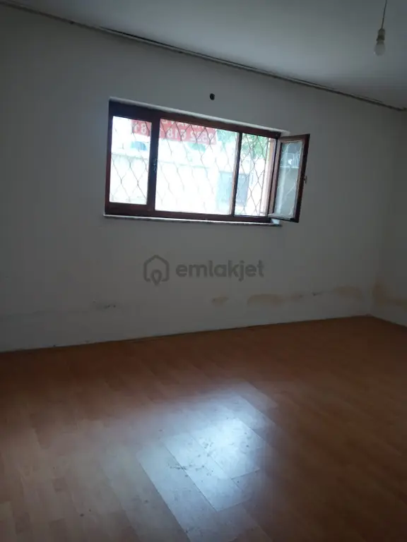 Çorum Pehlivan Emlaktan Cumhuriyet Lisesi Civarı Kiralık 3+1 Giriş Kat 2