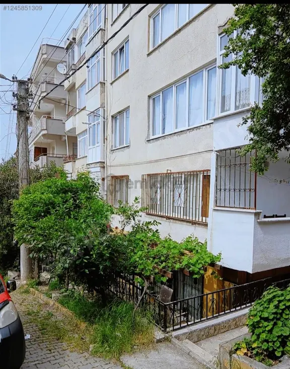 Yalova Çınarcık Merkez İdo Karşısında 1+1 Eşyalı 4 Cü Kat 75m2 Satılık Daire 2