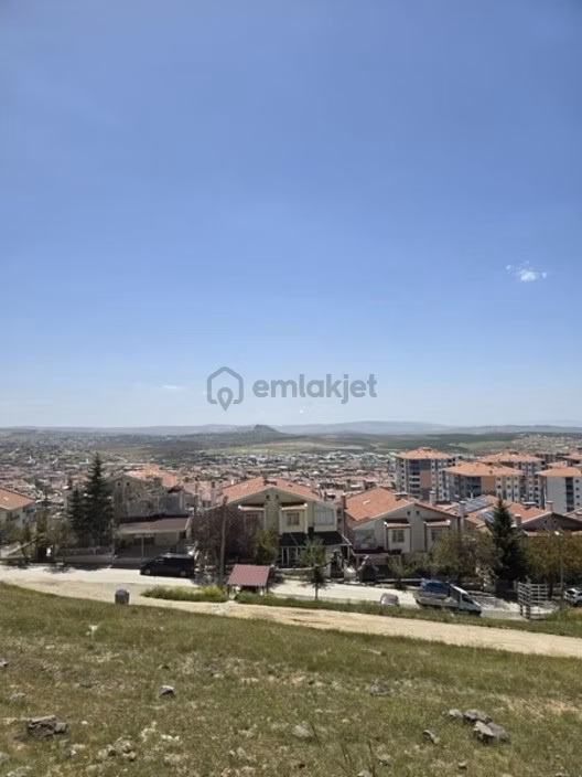Şehitlik Mahallesinde Polatlı Manzaralı Arsa 1