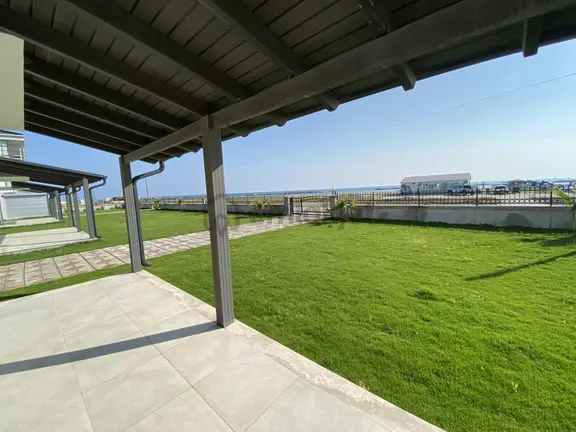 Balıkesir Ayvalık Altınova Da Satılık Villa.denize 2. Sıra 2
