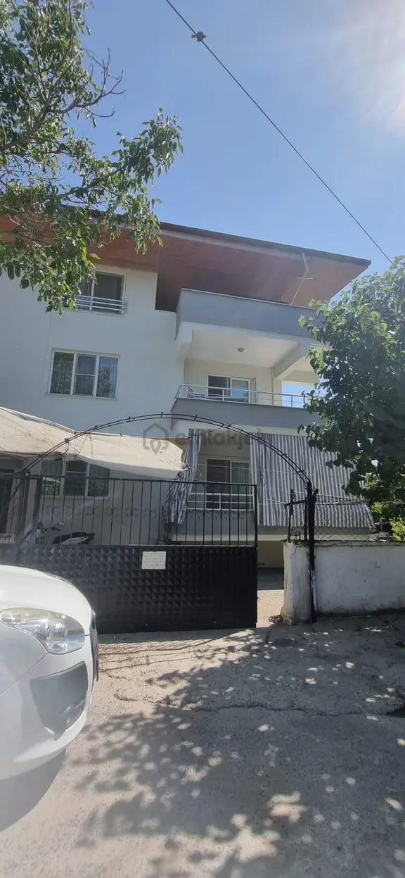 Tombul Emlaktan Bozkurt Mahallesinde Komple Satılık Daire 1