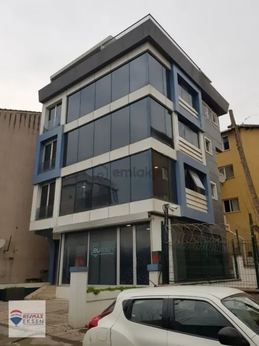 Ümraniye İmes Karşısı Satılık Mini Plaza 1