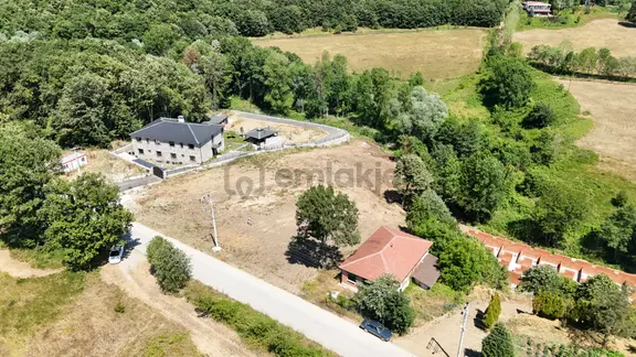 Hendek Yeşilvadi'de Asfalt Yola Cephe İmarlı Arsa 2