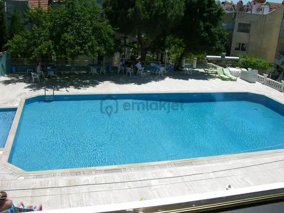 Haydar Emlaktan Yenicede 2+1 Bahçeli Havuzlu Sitede Yazlık Daire 2