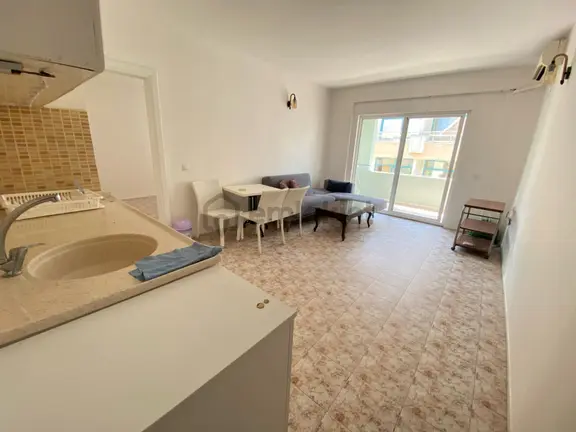Vefa Gayrimenkul'den Denize Sıfır + Eşyalı Kiralık 1+1 Daire 1
