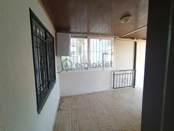 Karabağlar Eserkent Merkezde 120 M2 3+1 Kiralık Daire 2
