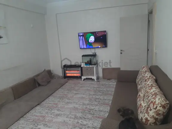 Akev Gayrimenkul'den Toplama Merkezine Yakın Geniş 2+1 Daire 1
