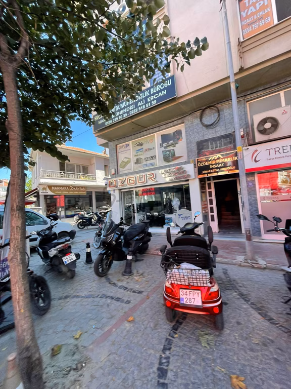 İlçe Şehir Merkezinde Çarşıda Home Ofis 2
