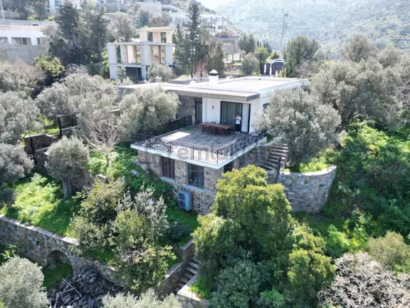 Bodrum Yalıkavak'ta Deniz Manzaralı Satılık 3+1 Villa 1