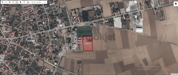 Global'den Boztepe Sanayi Sitesinde 3 Parça 1311 M2 Ticari Satılık Arsa 1
