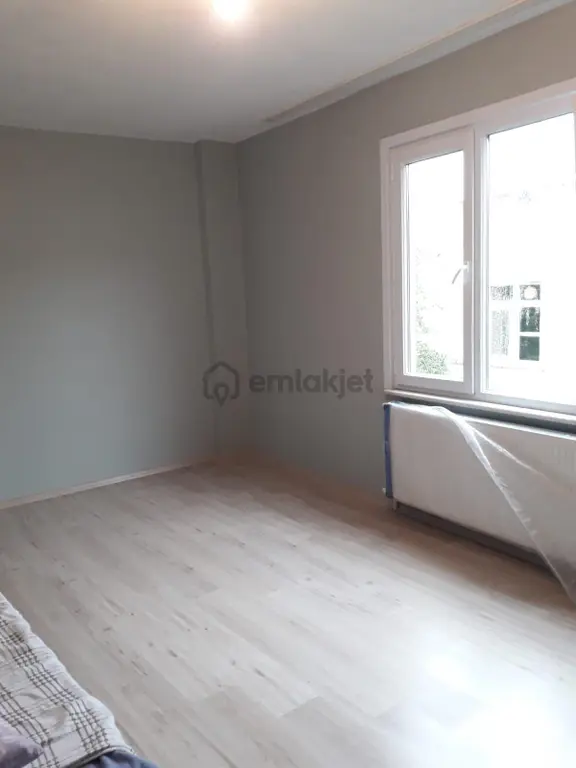 İstanbul Hava Limanı Yakınında 2 Katlı Müstakil Bina 2