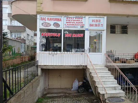 Akçay Emlak'tan Akşehir Koşuyolunda En Güzel Mevkide Fırın Ruhsatlı Kiracılı Satılık Dükkan 1