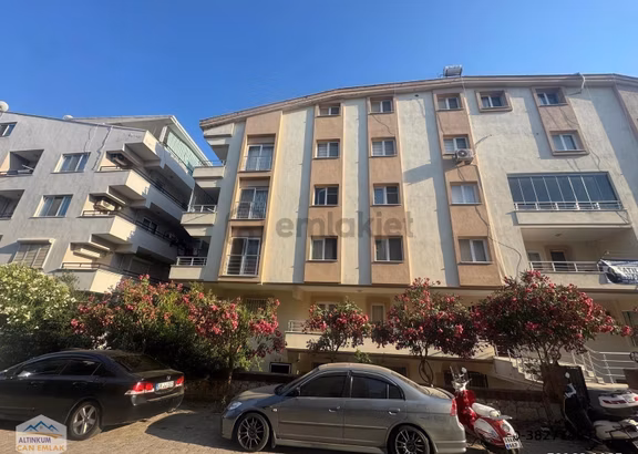 Didim Satılık 1+1 Asansörlü Ön Cephe Merkezde Daire 1