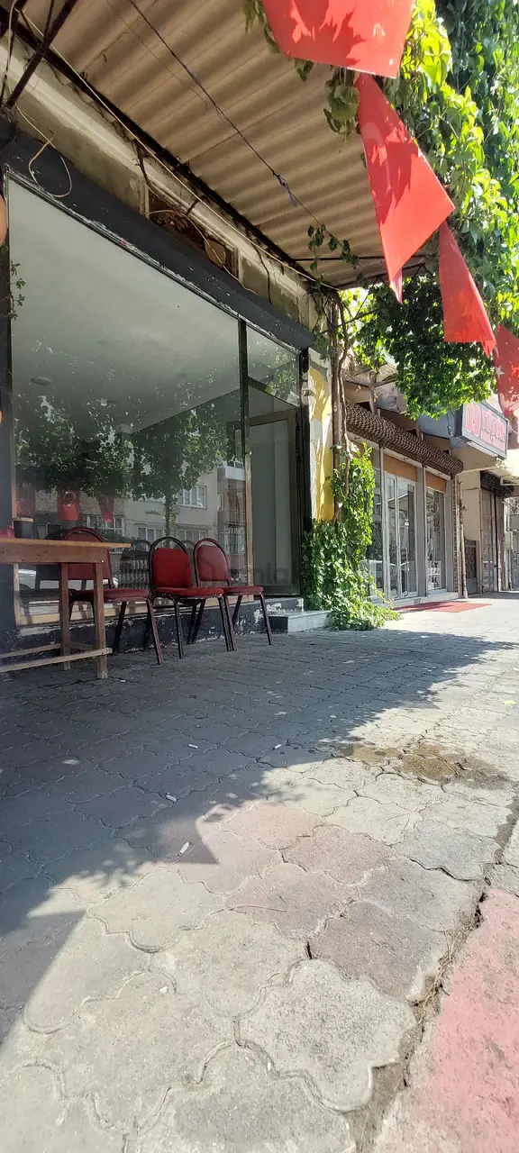 Demir Emlaktan Satılık Dükkan Karakol Mevkii Cadde Üzeri Muhteşem Konumda 2