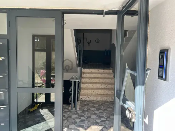 İncek Tulumtaş'da Satılık Ihlamur Vadi Sitesinde Kombili 3+1 Daire 1