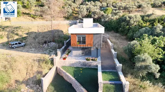 Kemalpaşa Yukarı Kızılca Satılık 199m2 Dubleks Villa 1