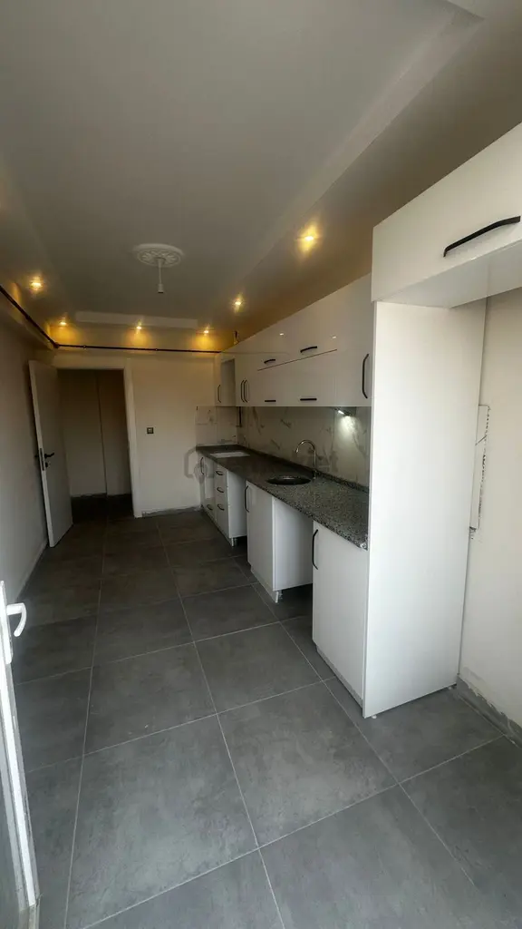 Şirintepe Mahallesinde Yayla Caddesi Yakını Satılık 2+1 Daireler 2