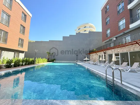 Bu Haftaya Özelfiyat ! 7/24 Güvenlik-havuz-fitness-kapalı Otopark-geniş Teraslı Fırsat Lüxdaire 2